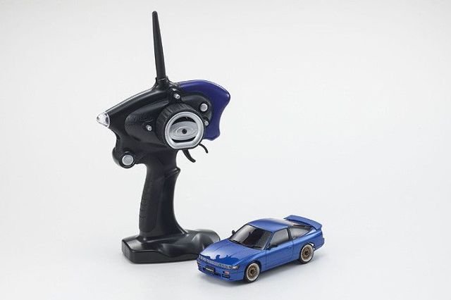Kyosho (32136BL-B) MINI-Z MA-020S NISSAN SILEIGHTY with LED Blue Ready Set