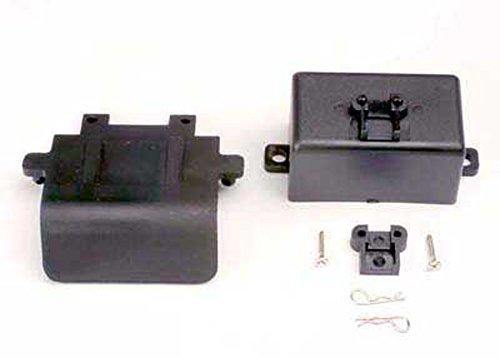Traxxas 4132 Bumper (rear) battery box body clips (2) EZ-Start® mount 3x10CST (2) - Excel RC